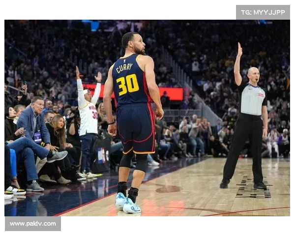 NBA超远三分球的崛起与影响分析探索从库里到未来篮球的演变趋势 NBA超远三分球的崛起与影响分析探索从库里到未来篮球的演变趋势
