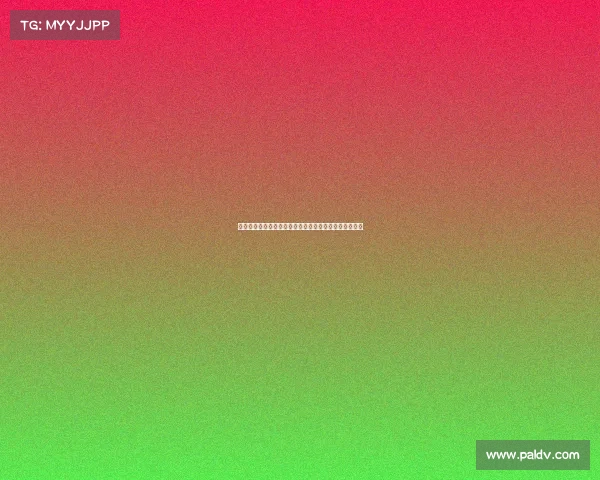 网球赛场观众热情聚焦现场氛围与赛事互动呈现精彩瞬间